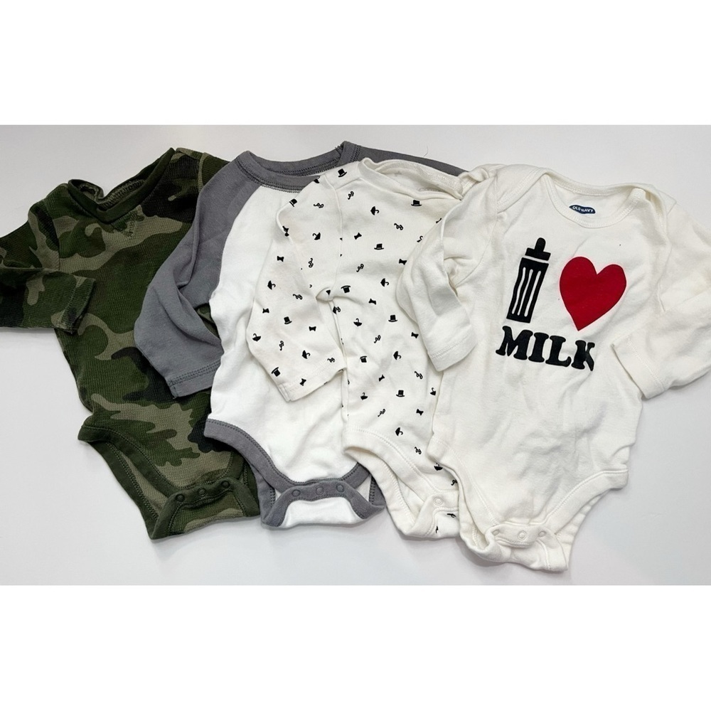 Old Navy • Baby 4 Pack Onesies Camo, I Love Milk